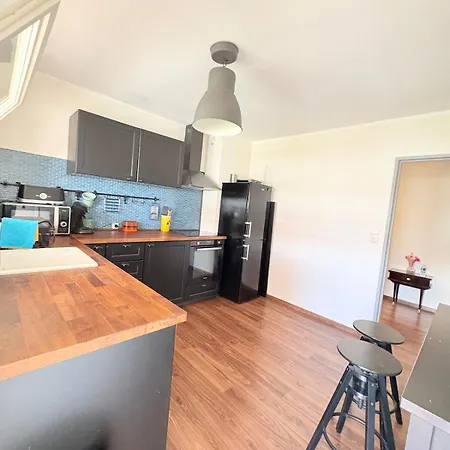 Grand T3 Lumineux Avec Parking - Proche Gare Apartment Hyeres